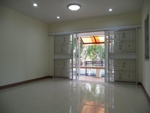 448 Sqm., 1 Bed, 1 Bath House listed for ฿ 2,888,000.