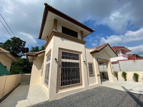 256 Sqm., 2 Beds, 1 Bath House listed for ฿ 2,350,000.