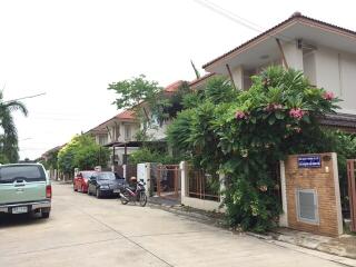 155 Sqm., 1 Bed, 1 Bath House listed for ฿ 2,565,000.