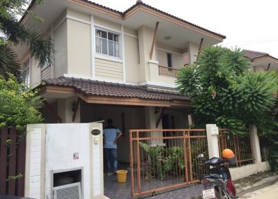 155 Sqm., 1 Bed, 1 Bath House listed for ฿ 2,565,000.