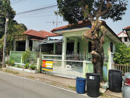 200 Sqm., 1 Bed, 1 Bath House listed for ฿ 2,518,000.