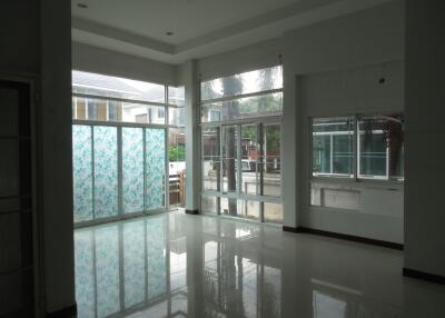 240 Sqm., 2 Beds, 1 Bath House listed for ฿ 2,300,000.