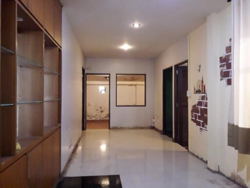 200 Sqm., 1 Bed, 1 Bath House listed for ฿ 2,470,000.