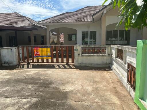298 Sqm., 3 Beds, 2 Baths House listed for ฿ 2,300,000.