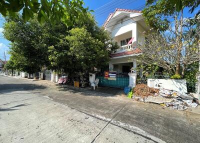 228 Sqm., 3 Beds, 2 Baths House listed for ฿ 2,629,000.