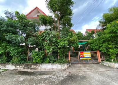 285 Sqm., 3 Beds, 3 Baths House listed for ฿ 2,375,000.