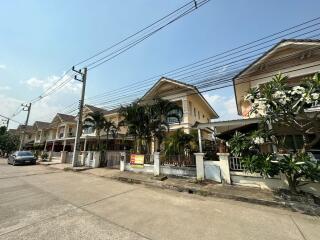 169 Sqm., 2 Beds, 2 Baths House listed for ฿ 2,625,000.