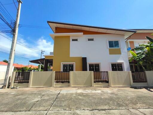 140 Sqm., 3 Beds, 2 Baths House listed for ฿ 2,140,000.