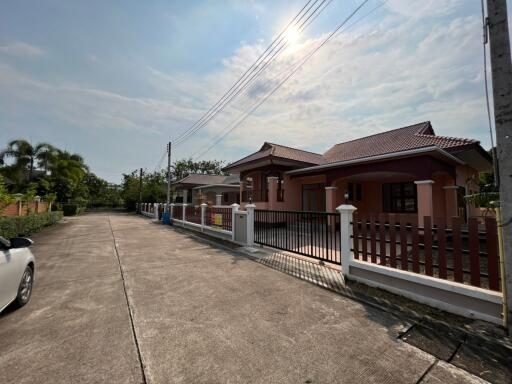 352 Sqm., 3 Beds, 2 Baths House listed for ฿ 2,200,000.