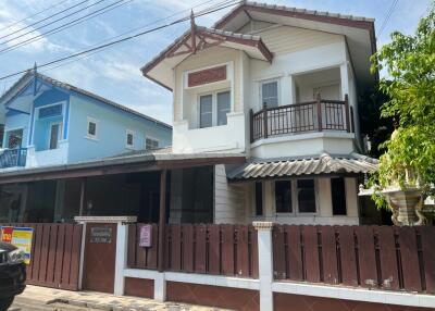 168 Sqm., 3 Beds, 2 Baths House listed for ฿ 2,090,000.