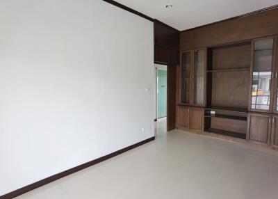 224 Sqm., 1 Bed, 1 Bath House listed for ฿ 2,300,000.