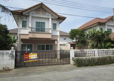 241 Sqm., 1 Bed, 1 Bath House listed for ฿ 2,280,000.