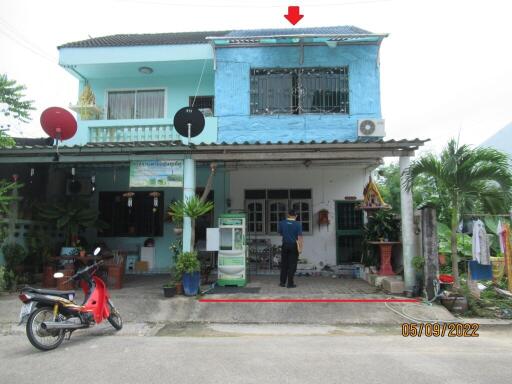 100 Sqm., 1 Bed, 1 Bath House listed for ฿ 2,520,000.