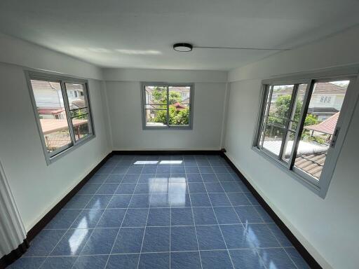 212 Sqm., 2 Beds, 1 Bath House listed for ฿ 2,478,000.