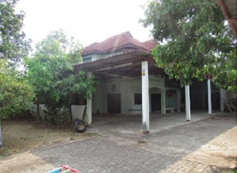 512 Sqm., 4 Beds, 2 Baths House listed for ฿ 2,425,000.