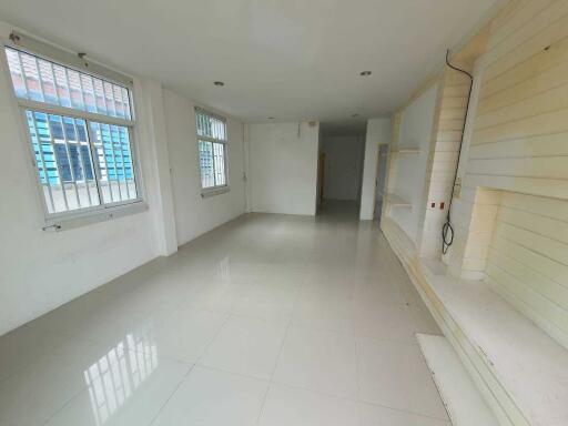 256 Sqm., 1 Bed, 1 Bath House listed for ฿ 1,900,000.