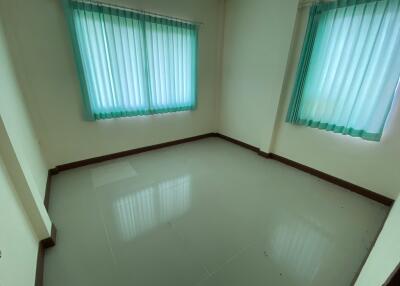 256 Sqm., 3 Beds, 2 Baths House listed for ฿ 2,185,000.