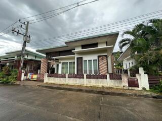 210 Sqm., 3 Beds, 2 Baths House listed for ฿ 2,415,000.