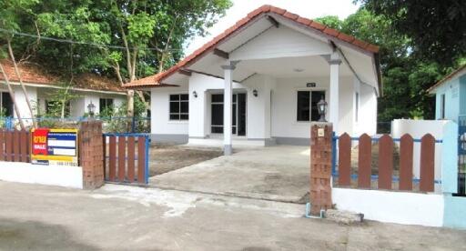 340 Sqm., 2 Beds, 2 Baths House listed for ฿ 2,090,000.