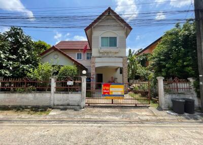 204 Sqm., 3 Beds, 3 Baths House listed for ฿ 2,090,000.