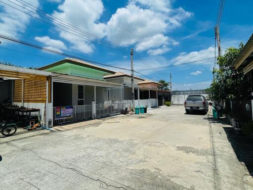 144 Sqm., 2 Beds, 1 Bath House listed for ฿ 1,800,000.