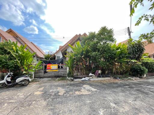 216 Sqm., 2 Beds, 1 Bath House listed for ฿ 2,090,000.