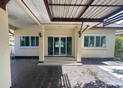 223 Sqm., 3 Beds, 2 Baths House listed for ฿ 2,310,000.