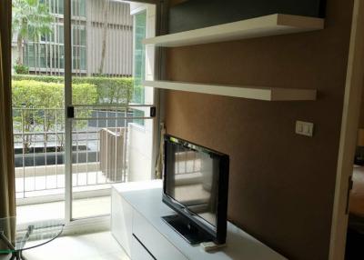 44 Sqm 1 Bed  1 Bath Condo For Sale