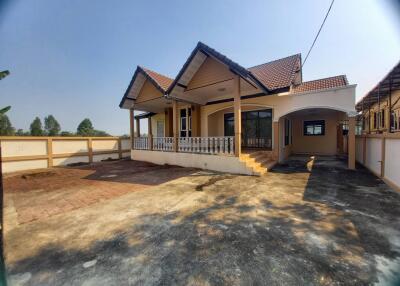334 Sqm., 4 Beds, 3 Baths House listed for ฿ 1,995,000.