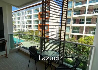 Modern 2 Bedroom Condo Close To The Beach