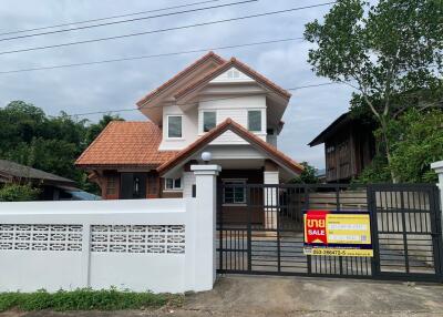 352 Sqm., 3 Beds, 3 Baths House listed for ฿ 2,084,000.