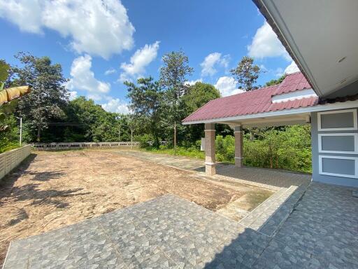 1,600 Sqm., 3 Beds, 3 Baths House listed for ฿ 1,853,000.