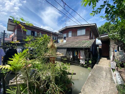 160 Sqm., 1 Bed, 1 Bath House listed for ฿ 1,824,000.