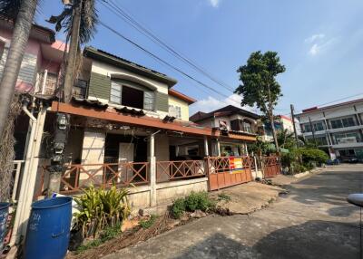 156 Sqm., 3 Beds, 2 Baths House listed for ฿ 1,805,000.