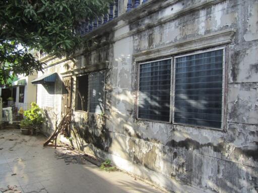 240 Sqm., 3 Beds, 1 Bath House listed for ฿ 1,995,000.