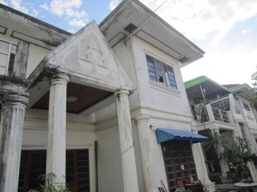 240 Sqm., 3 Beds, 1 Bath House listed for ฿ 1,995,000.