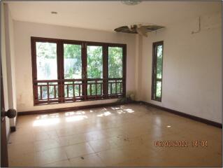 102 Sqm., 2 Beds, 2 Baths House listed for ฿ 1,550,000.