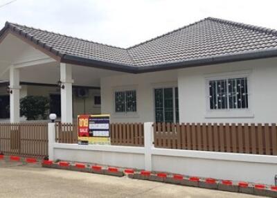 192 Sqm., 2 Beds, 1 Bath House listed for ฿ 1,710,000.