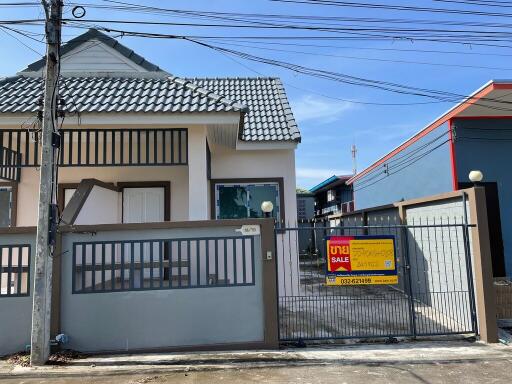 98 Sqm., 2 Beds, 1 Bath House listed for ฿ 1,890,000.