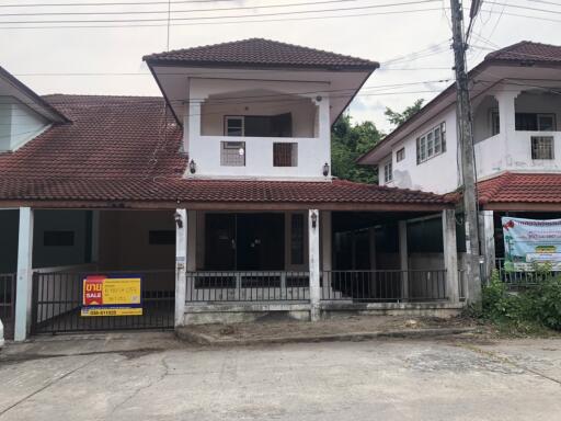 144 Sqm., 3 Beds, 2 Baths House listed for ฿ 1,400,000.