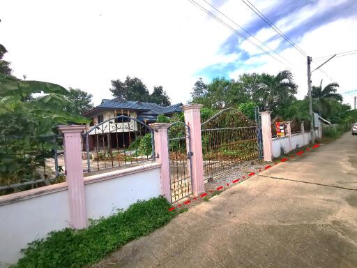 800 Sqm., 3 Beds, 2 Baths House listed for ฿ 1,811,000.