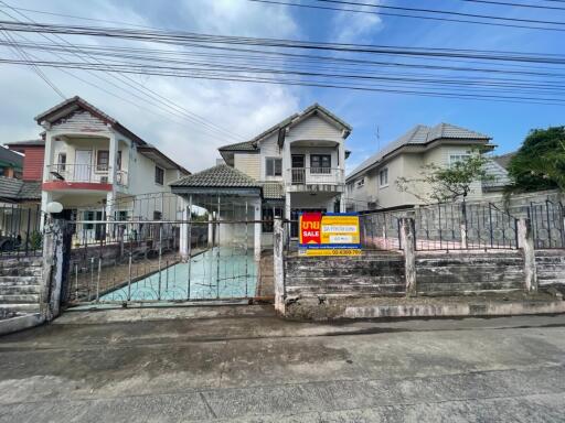 240 Sqm., 3 Beds, 2 Baths House listed for ฿ 1,785,000.