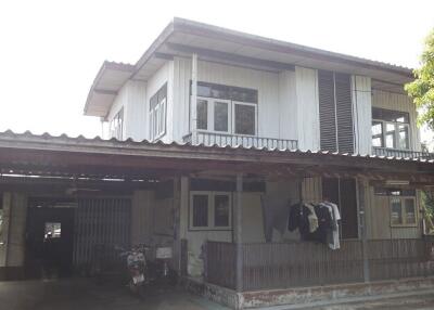 1,760 Sqm., 1 Bed, 1 Bath House listed for ฿ 1,719,000.