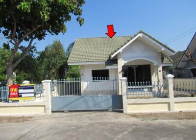 220 Sqm., 2 Beds, 2 Baths House listed for ฿ 1,330,000.