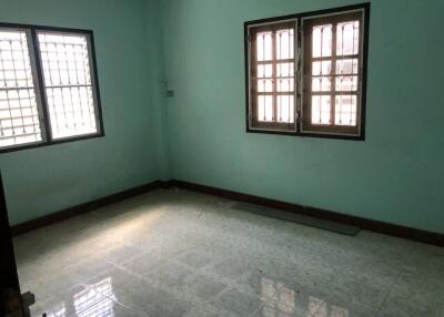 224 Sqm., 2 Beds, 1 Bath House listed for ฿ 1,200,000.