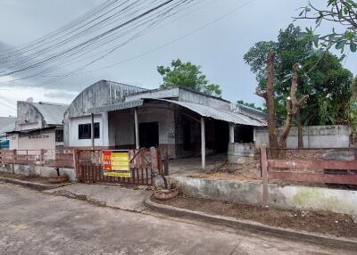 340 Sqm., 2 Beds, 1 Bath House listed for ฿ 1,283,000.