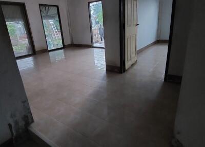 340 Sqm., 2 Beds, 1 Bath House listed for ฿ 1,283,000.