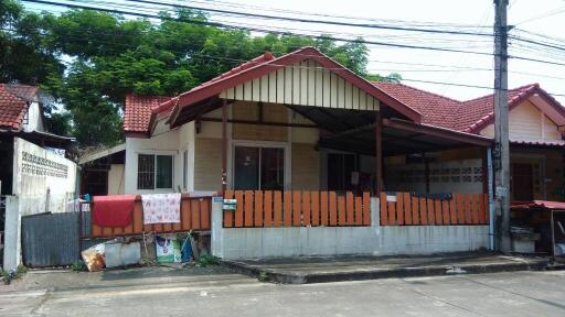 148 Sqm., 2 Beds, 1 Bath House listed for ฿ 1,235,000.