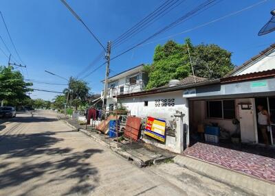 157 Sqm., 1 Bed, 1 Bath House listed for ฿ 1,235,000.