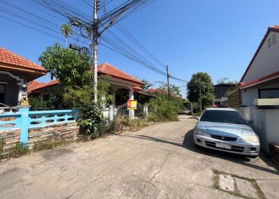 200 Sqm., 3 Beds, 1 Bath House listed for ฿ 1,188,000.